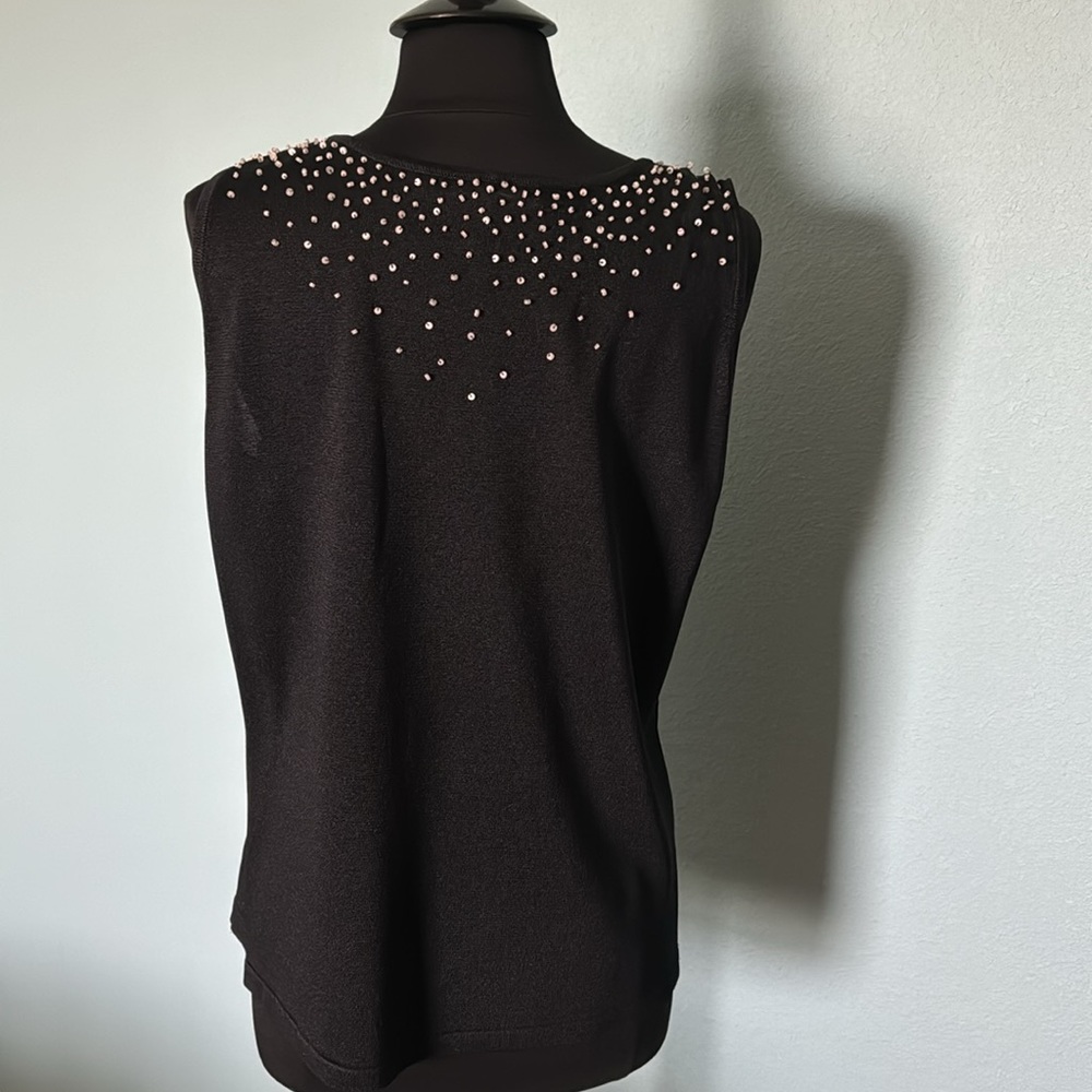 Black Ellen Tracy tank top - Picture 4 of 5